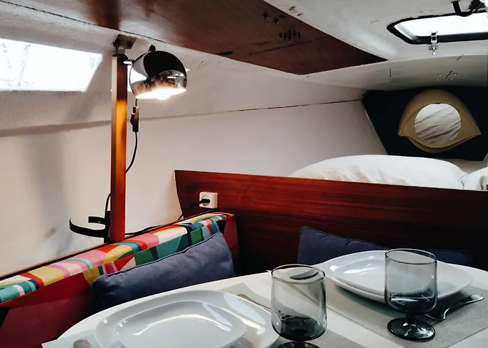 Bådhotel 70's Tiny Boat *