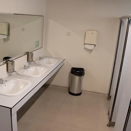 70's Tiny Boat بوتيل *