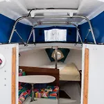 70's Tiny Boat Botel Lisboa