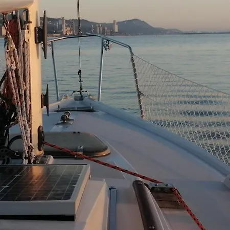 70's Tiny Boat Πλωτό κατάλυμα Lisboa