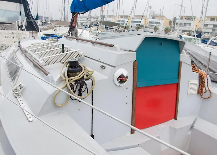 Botel 70's Tiny Boat *